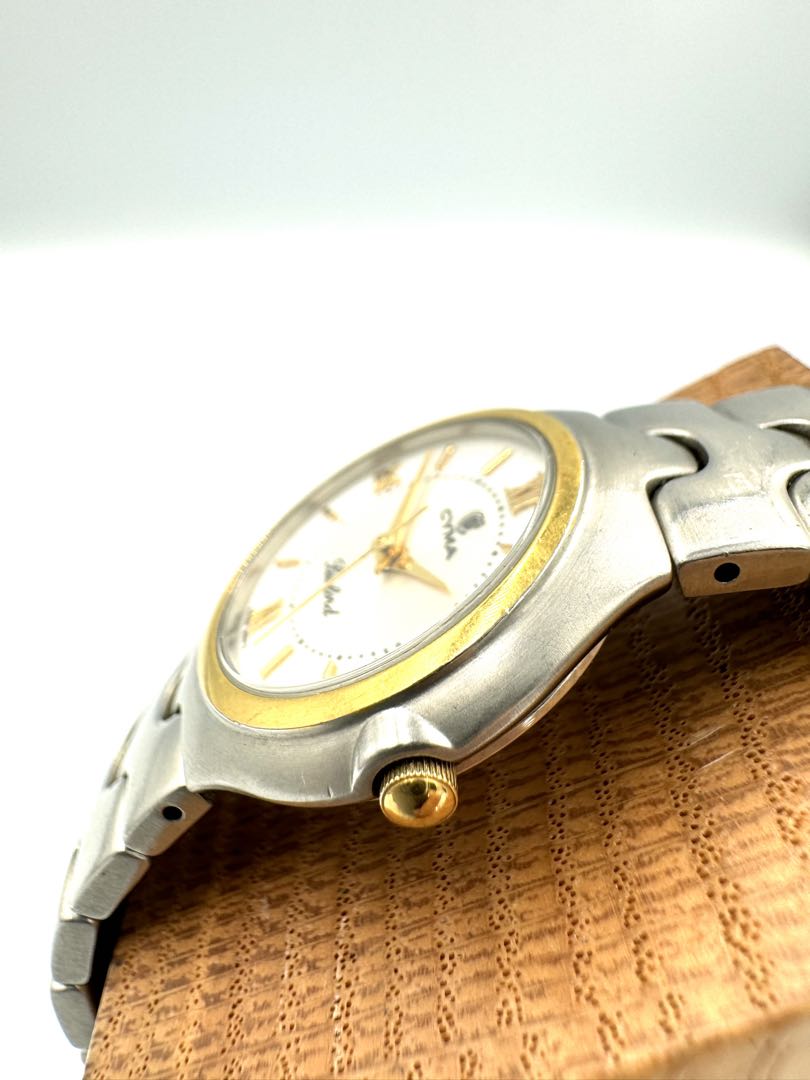 Cyma Analog Quartz Women Watch