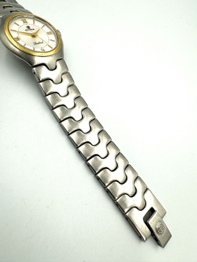 Cyma Analog Quartz Women Watch