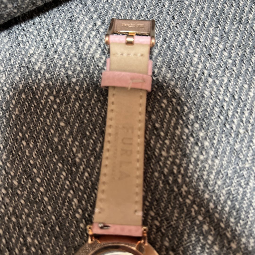 Analog Quartz Women