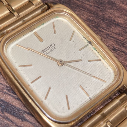 Seiko 9021-5210 Analog Quartz Men