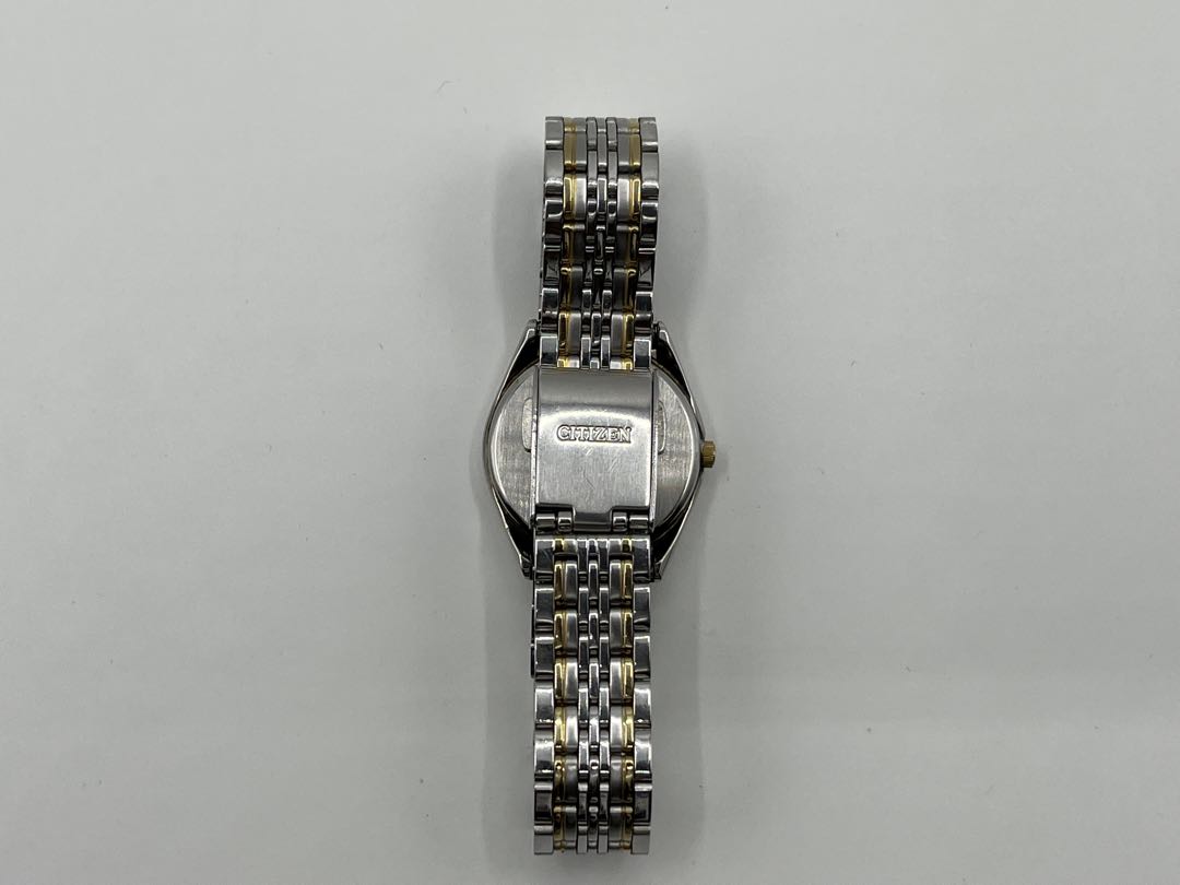 Citizen Eco-Drive E030-K14901 Analog Solar Women