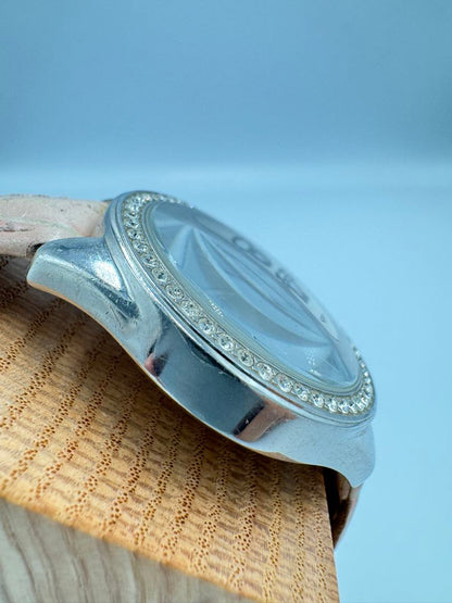 Guess Analog Quartz Women Watch