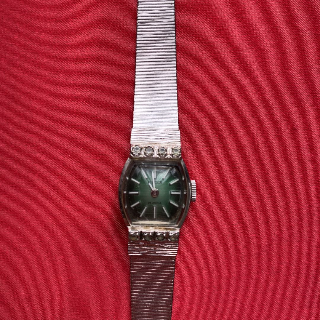 CITIZEN Analog Mechanical (Automatic) Women