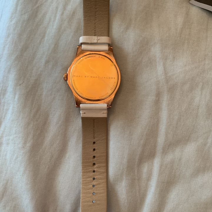 Marc by Jacobs Analog Quartz Women
