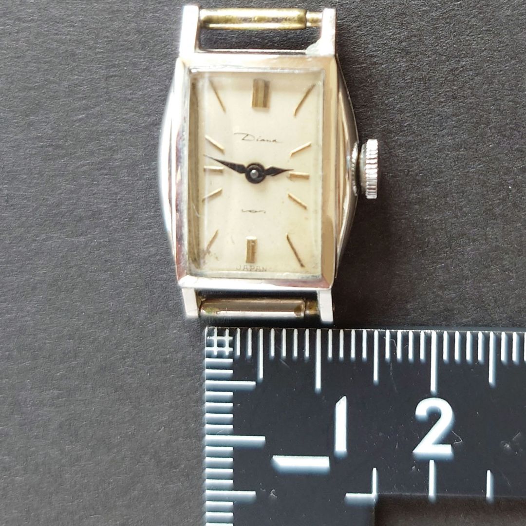 Orient DIANA 56558 Analog Mechanical (Manual) Women