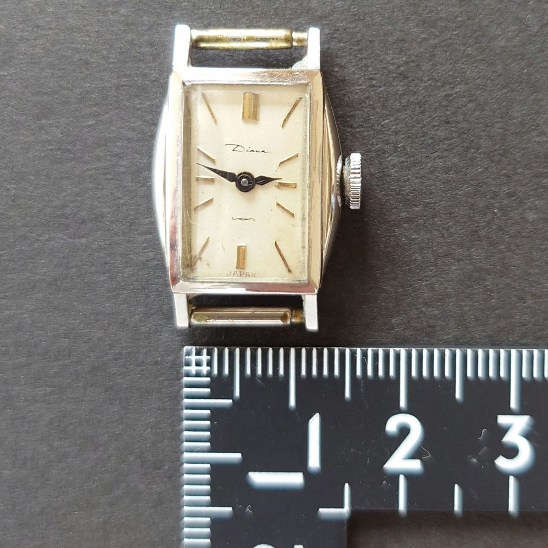 Orient DIANA 56558 Analog Mechanical (Manual) Women