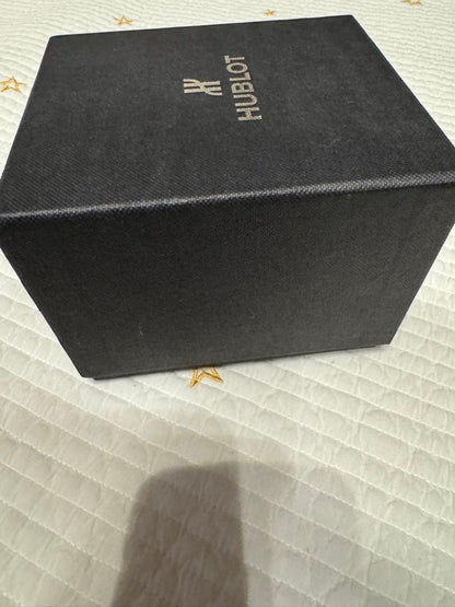 Hublot Analog Quartz Men