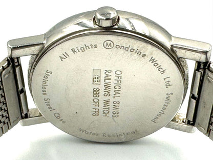 Mondaine Analog Quartz Men Watch