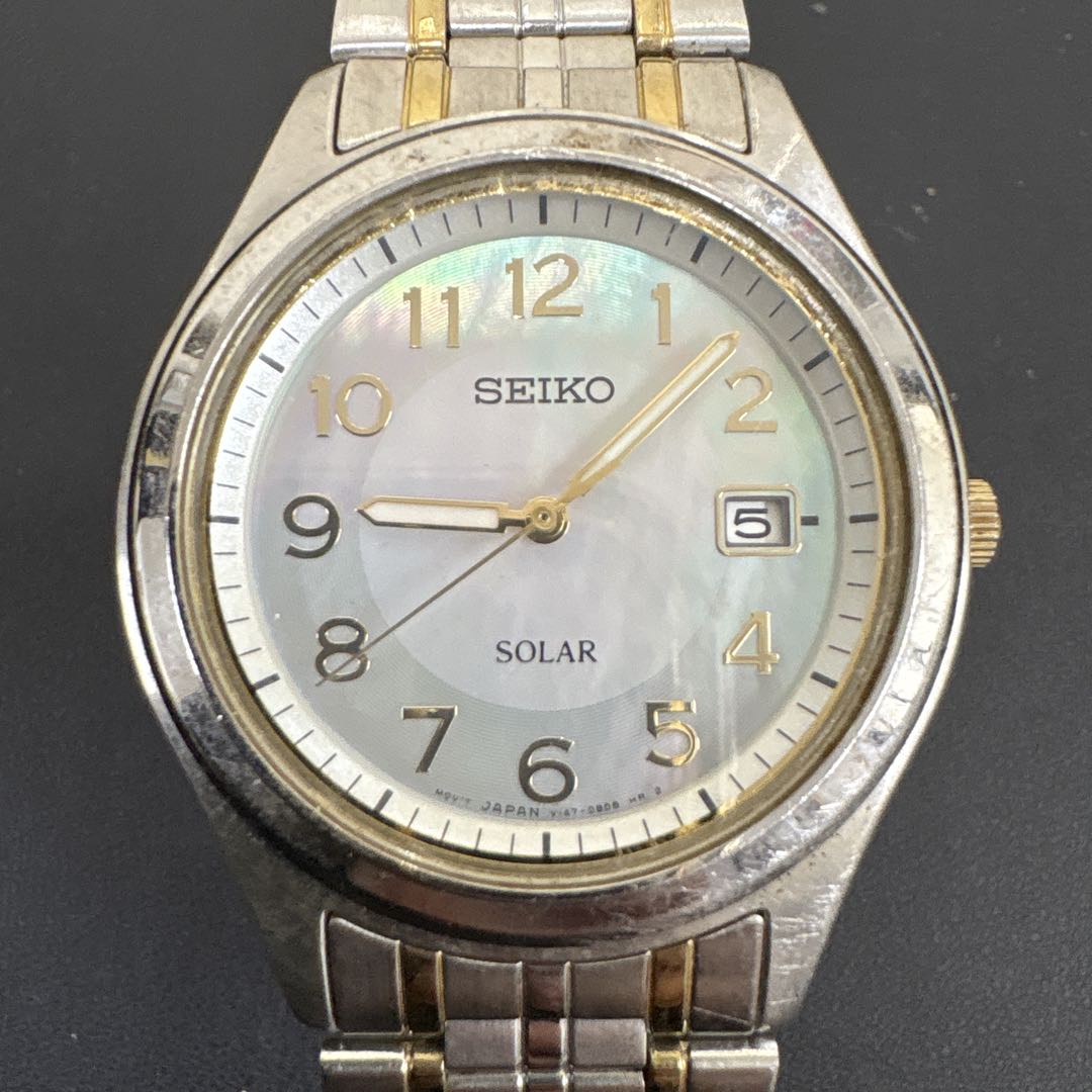 Seiko V147-0AE0 Analog Solar Men Running Ss Gp Mother of Pearl