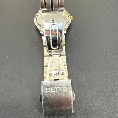 Seiko V147-0AE0 Analog Solar Men Running Ss Gp Mother of Pearl