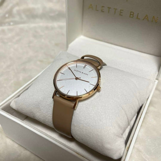 Alette Blanc Analog Quartz Women