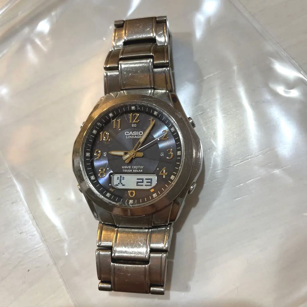 Casio Wave Ceptor Digital-Analog Solar Men