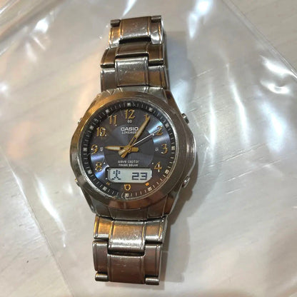 Casio Wave Ceptor Digital-Analog Solar Men