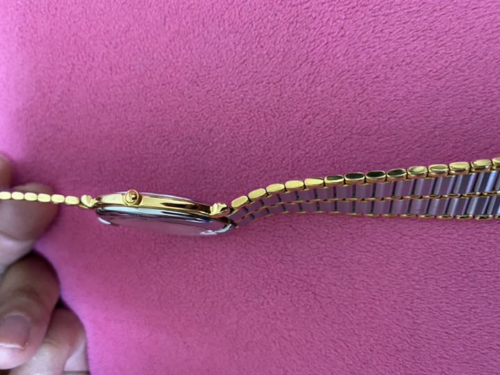 BURBERRY Analog Quartz Women