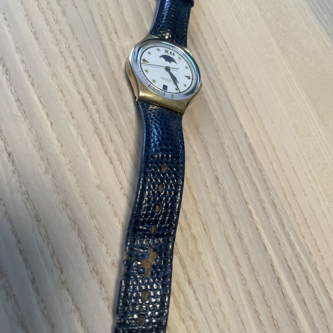 Swatch Analog Mechanical (Automatic) Women