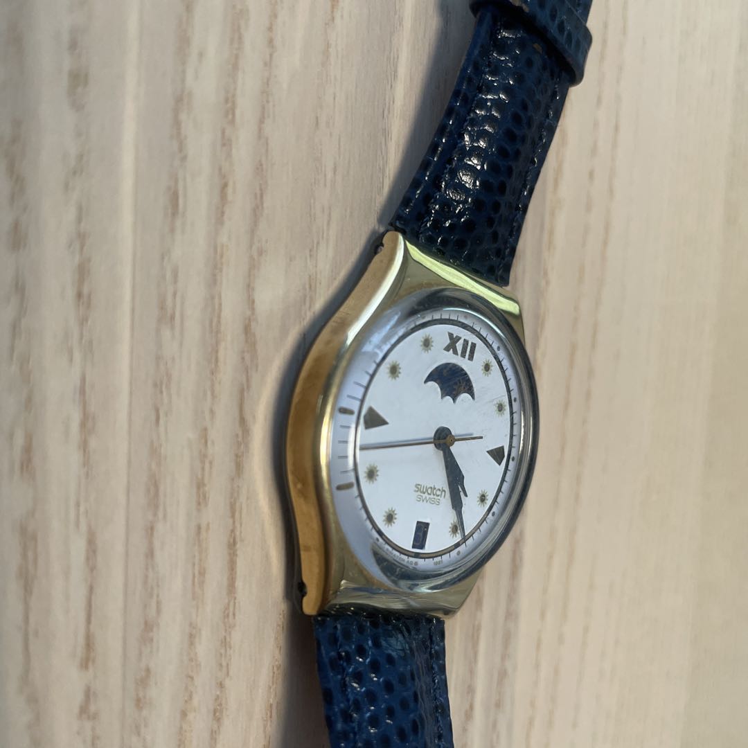 Swatch Analog Mechanical (Automatic) Women