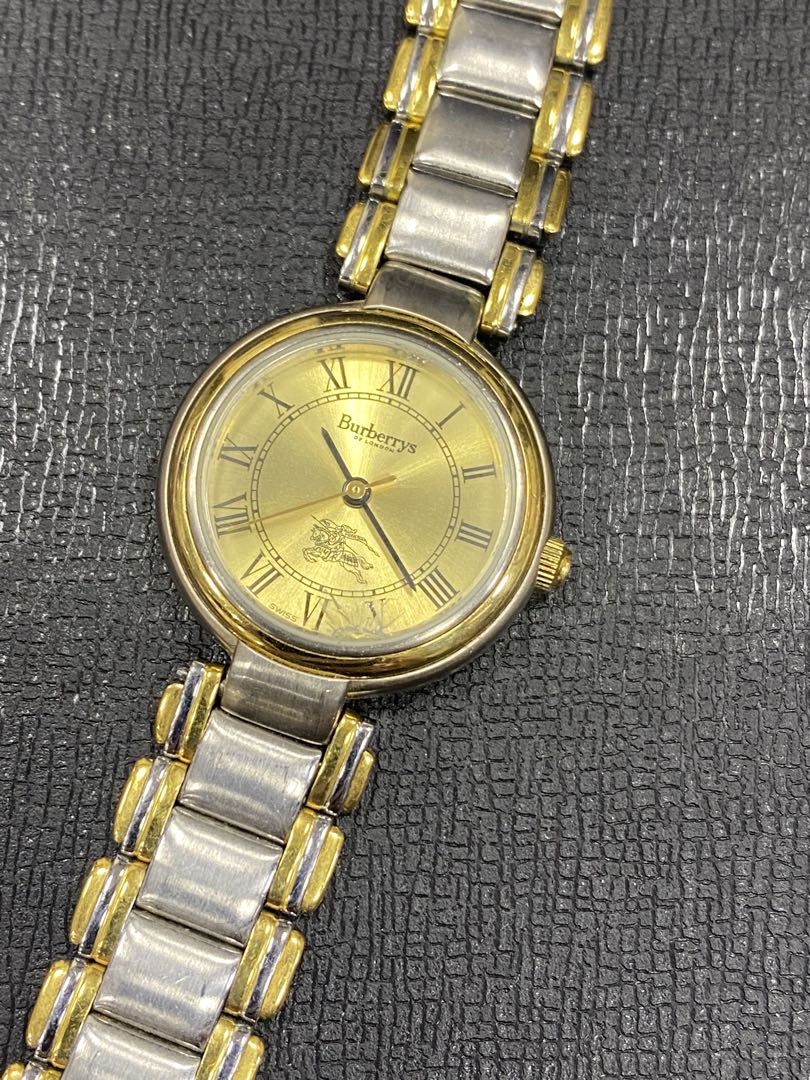 BURBERRY Analog Quartz Women