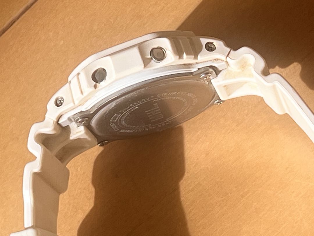 MHL Digital Quartz Women