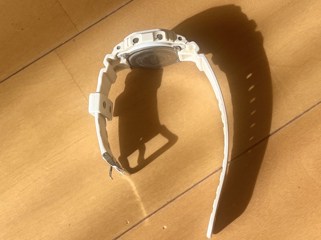 MHL Digital Quartz Women
