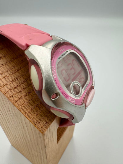 Casio Illuminator LW-200 Digital Quartz Women