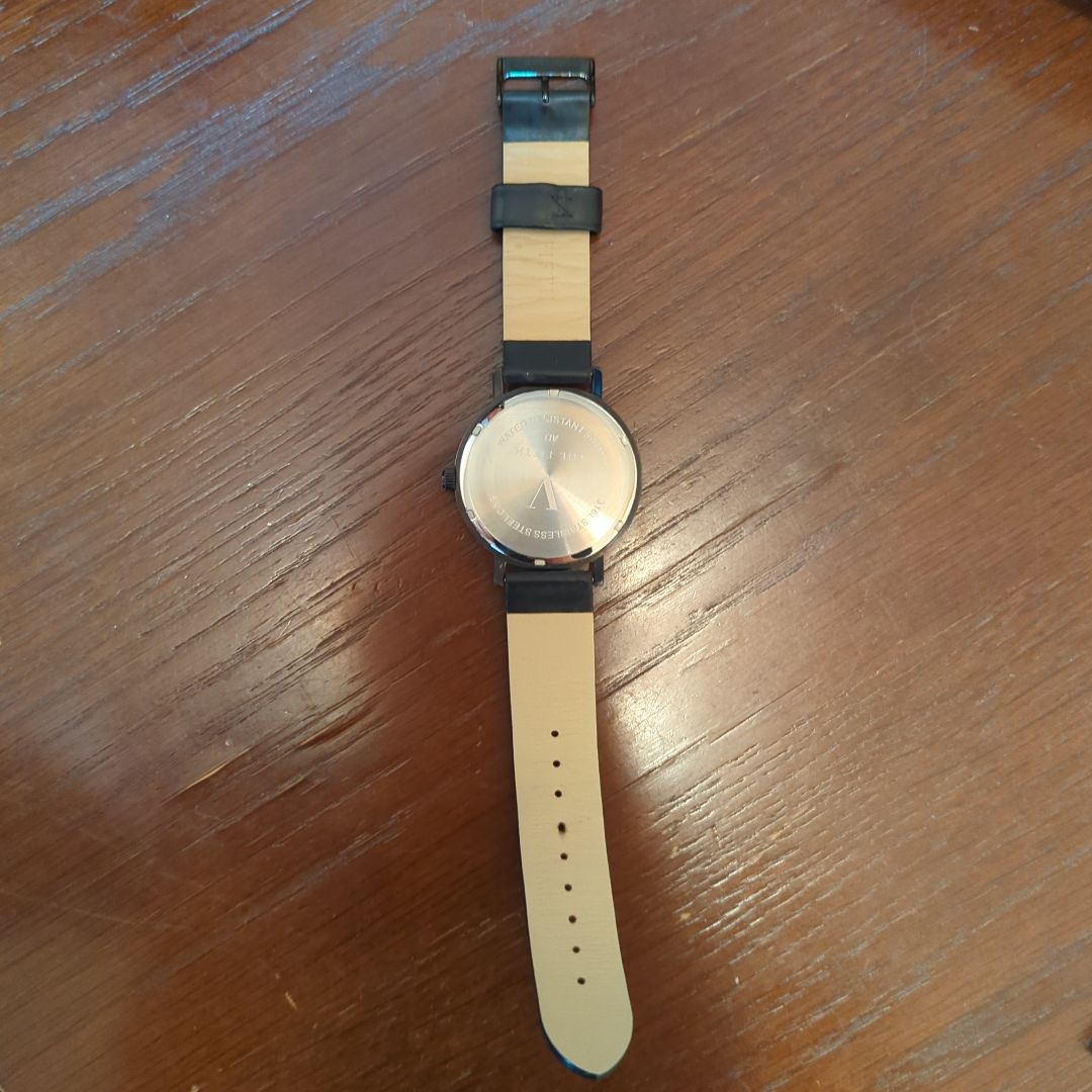 The Fifth Analog Quartz Men