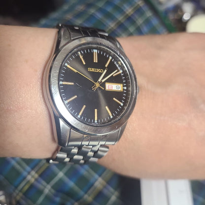 Seiko 7N43-0AM0 Analog Quartz Men
