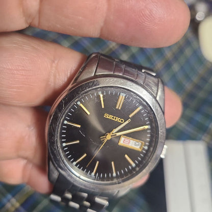 Seiko 7N43-0AM0 Analog Quartz Men