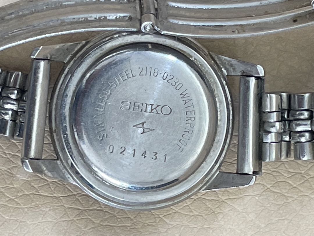 Seiko 2118-0230 Analog Mechanical (Manual) Women