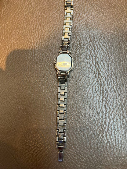J-axis Analog Quartz Women