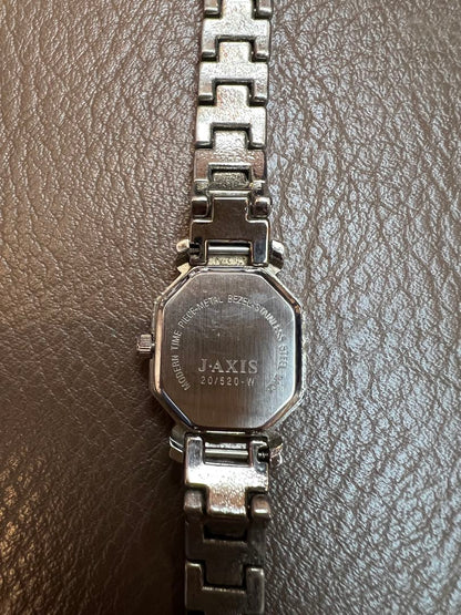 J-axis Analog Quartz Women