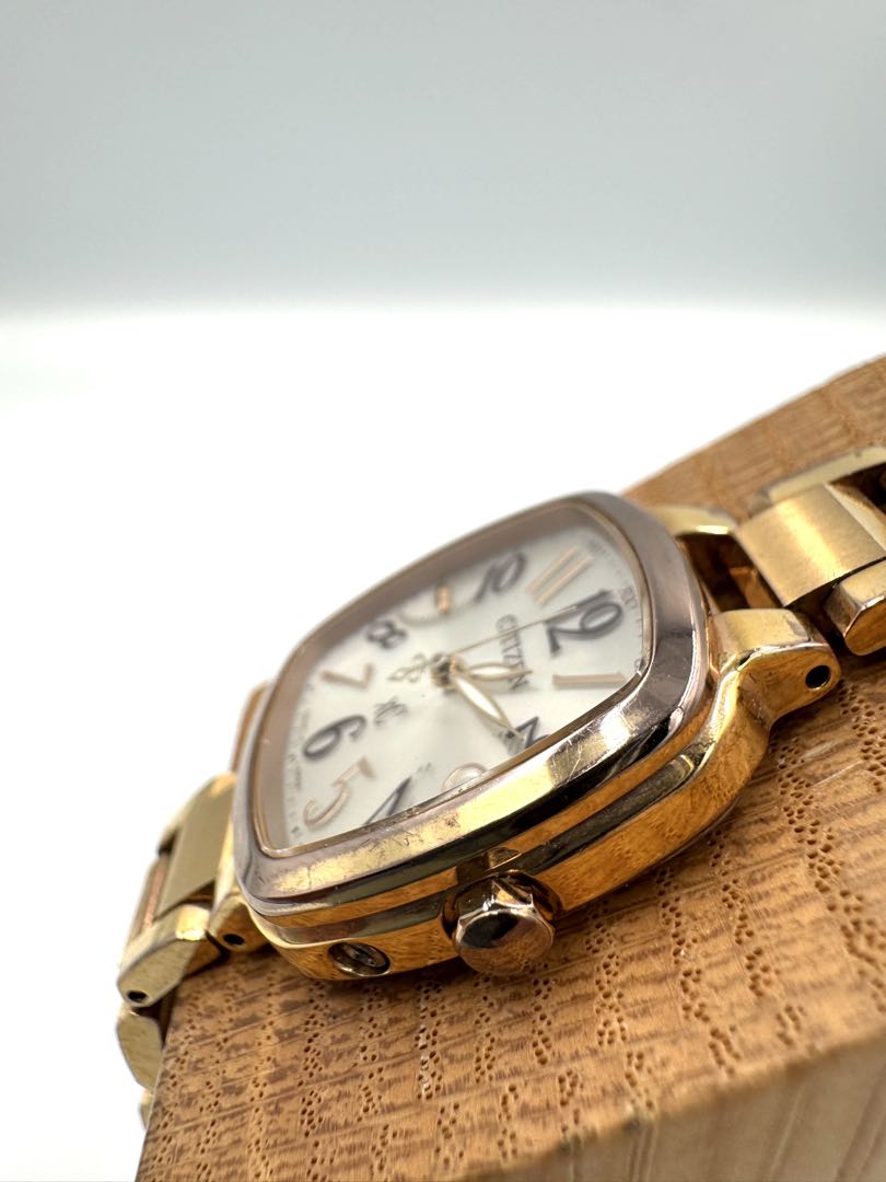 Citizen xC H058-T018611 Analog Quartz (Solar Powered) Women Vintage Eco-Drive Radio Controlled Ladies Junk Watch