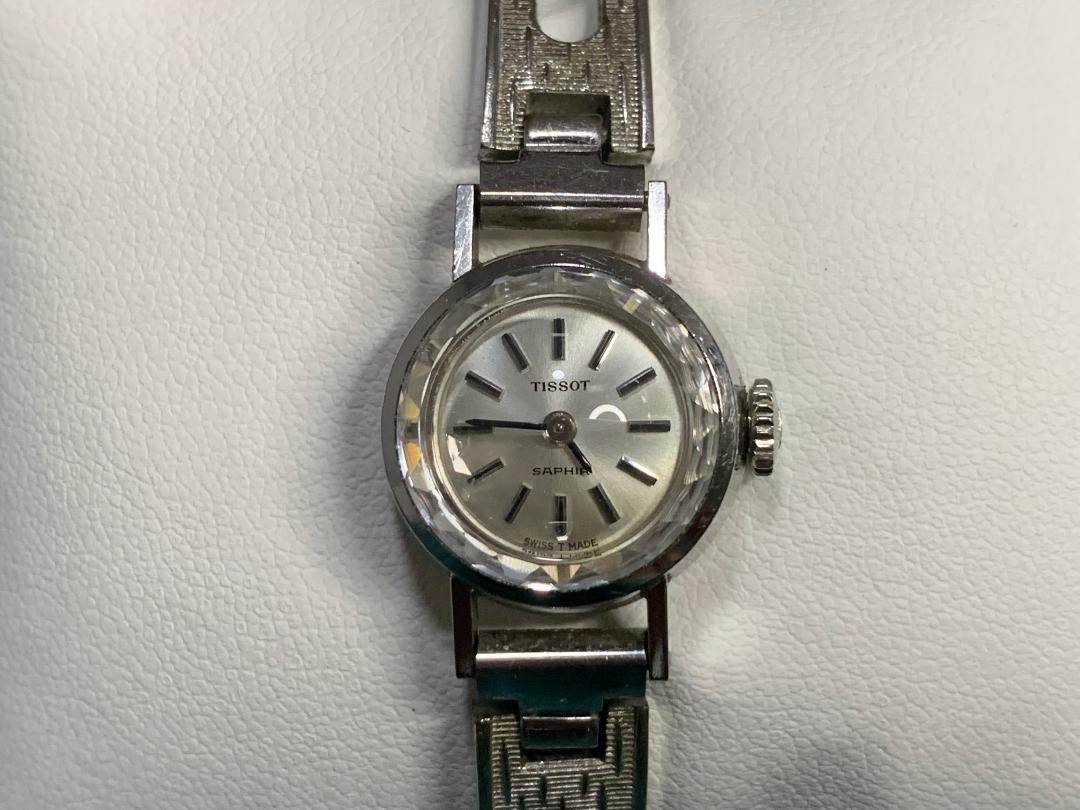 Tissot Saphir  Analog Mechanical (Manual) Women Women