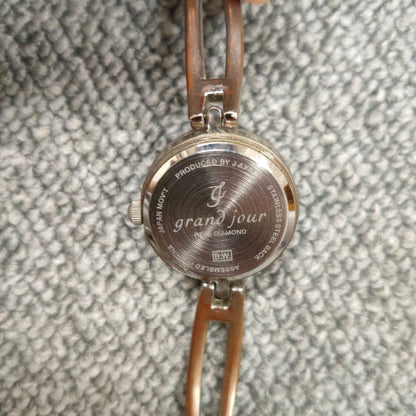 Grand Jour Analog Quartz Women