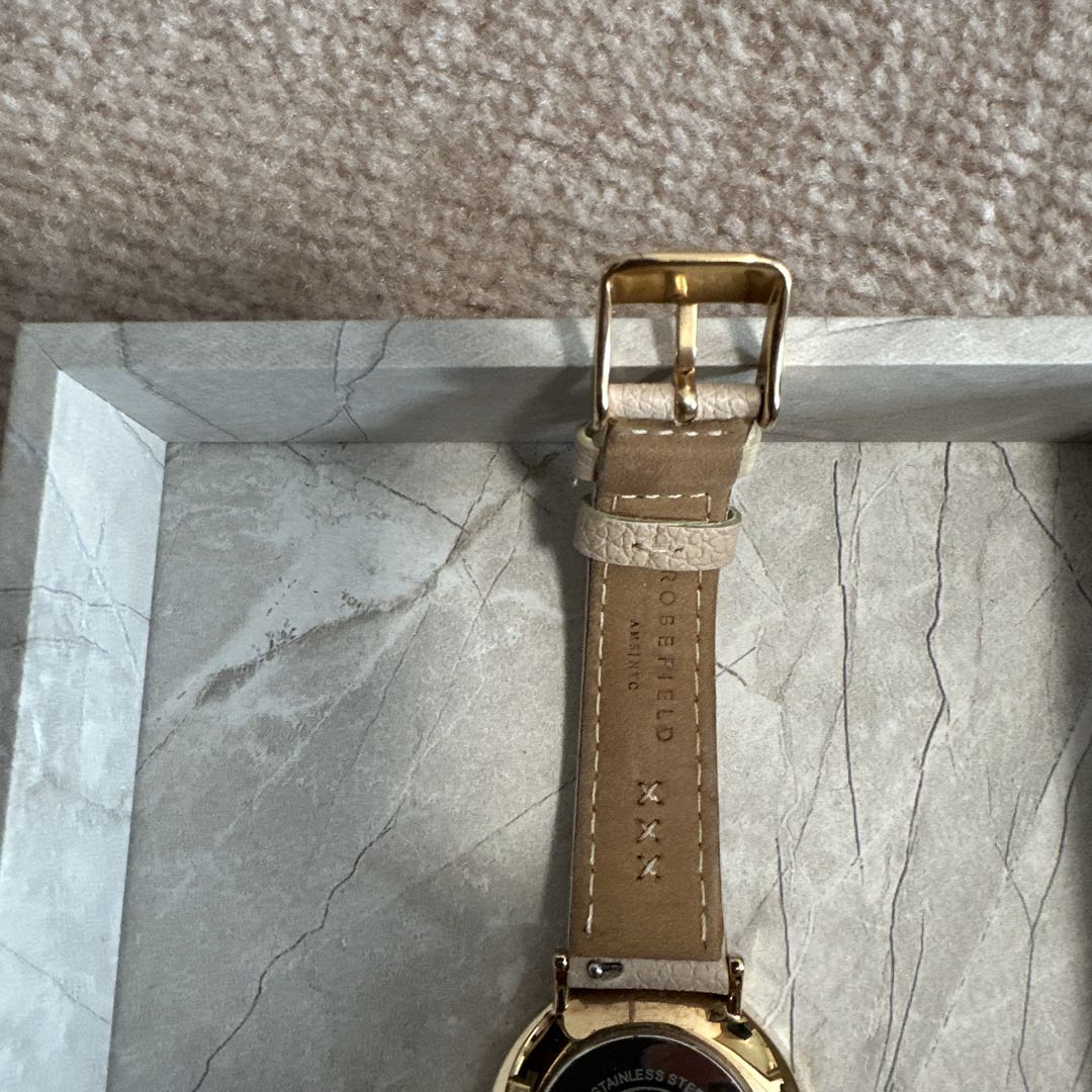Analog Quartz Women