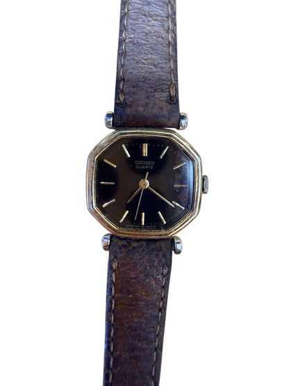 Analog Quartz Women