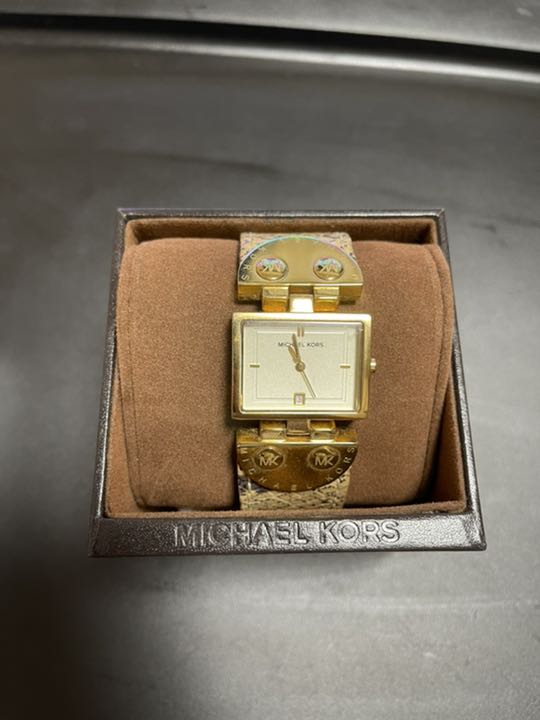 Michael Kors Analog Quartz Women