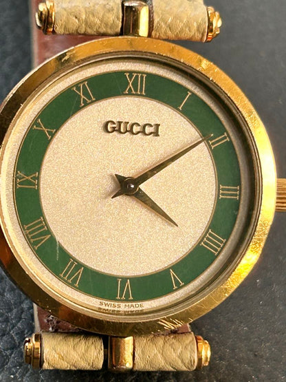 Gucci Sherry Line Analog Quartz Men グッチシェリーライン Menサイズ Working Item
