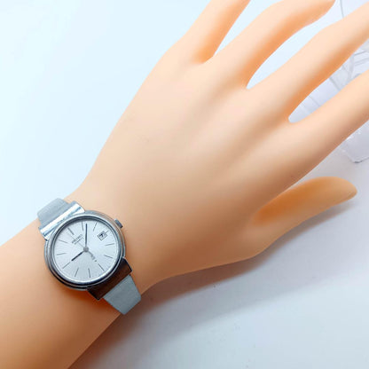 Seiko Analog Quartz Women Watch Silver Tone Battery Replaced
