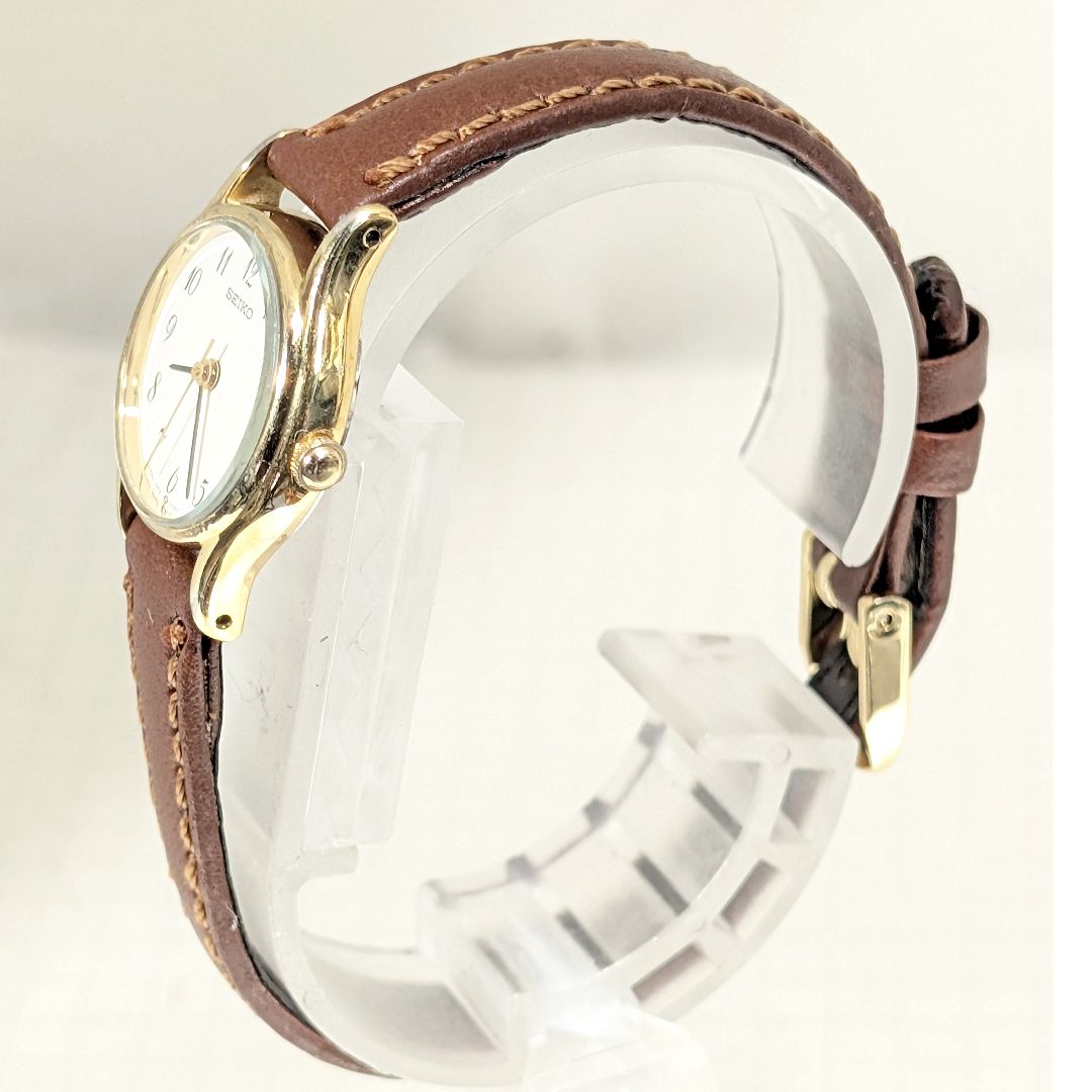 Seiko Analog Quartz Women Battery & Band Replaced Working Item