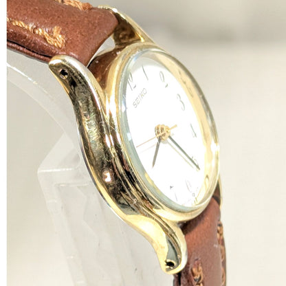 Seiko Analog Quartz Women Battery & Band Replaced Working Item