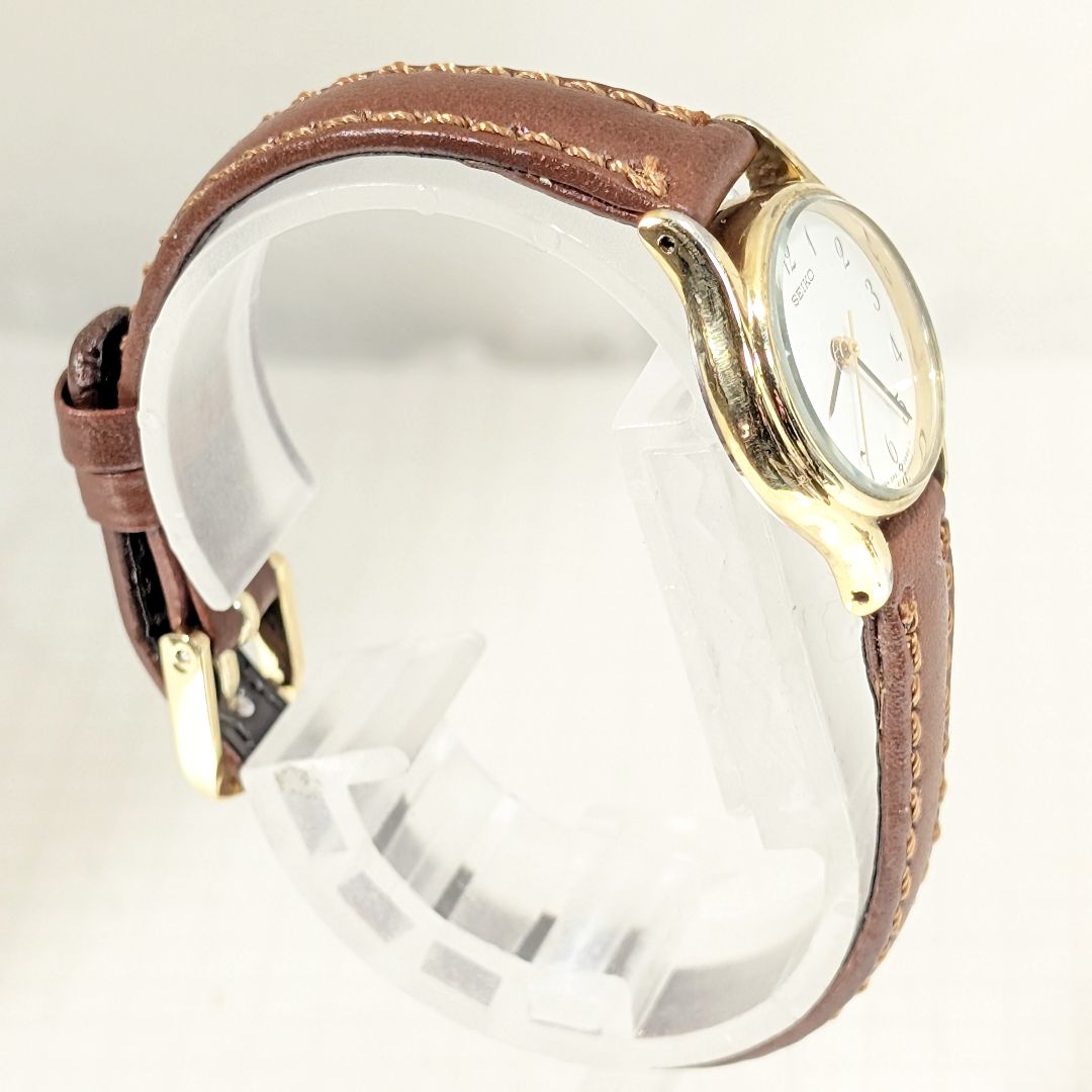 Seiko Analog Quartz Women Battery & Band Replaced Working Item