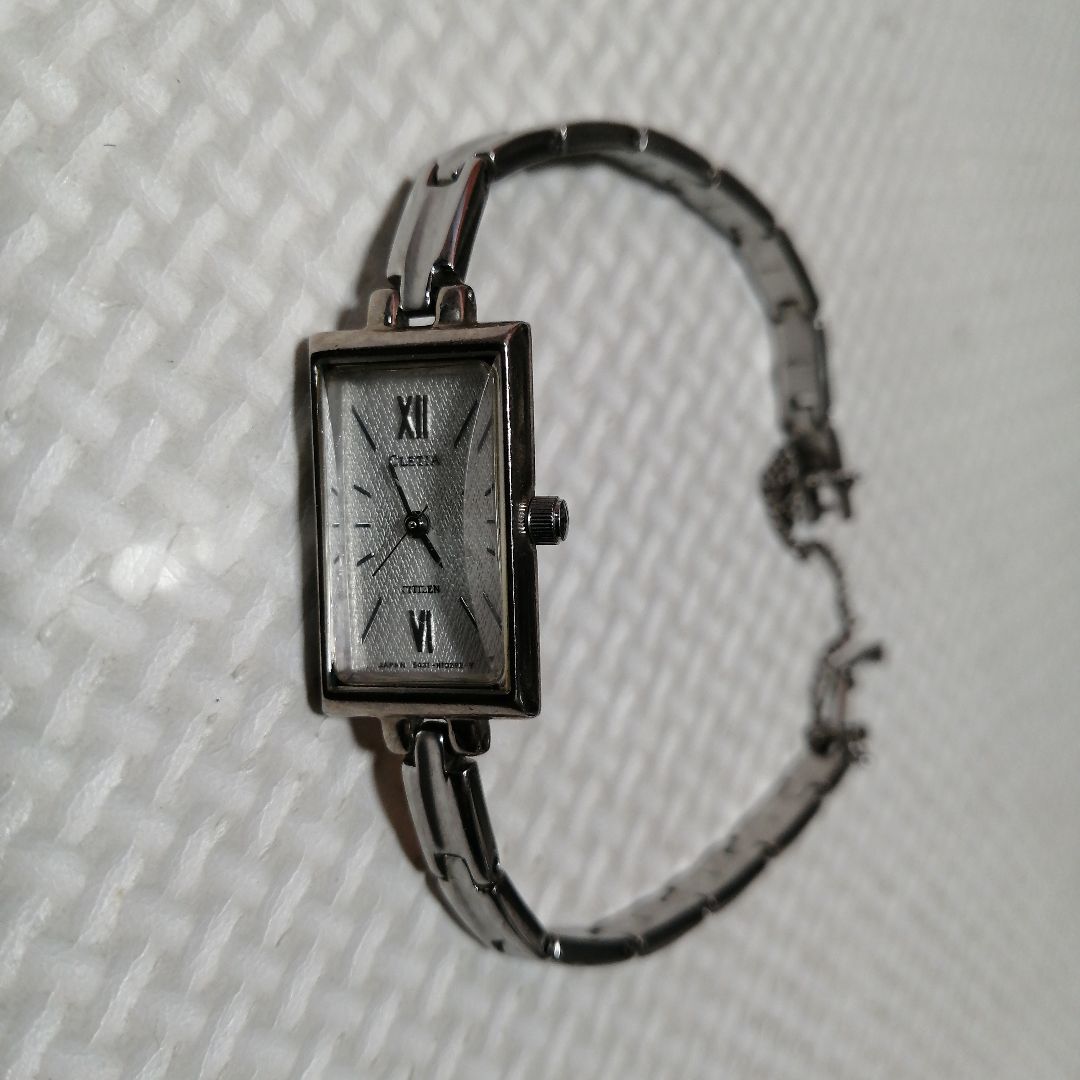 Citizen Analog Quartz Women