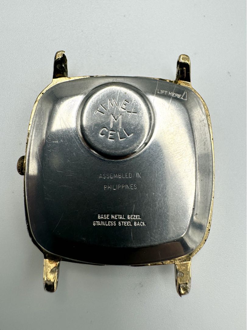 TIMEX Q Quartz Watch No Strap