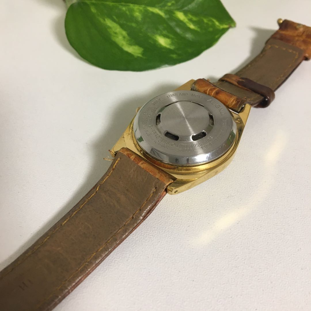 Snoopy Analog Quartz Women 希少 レトロ スヌーピー Watch