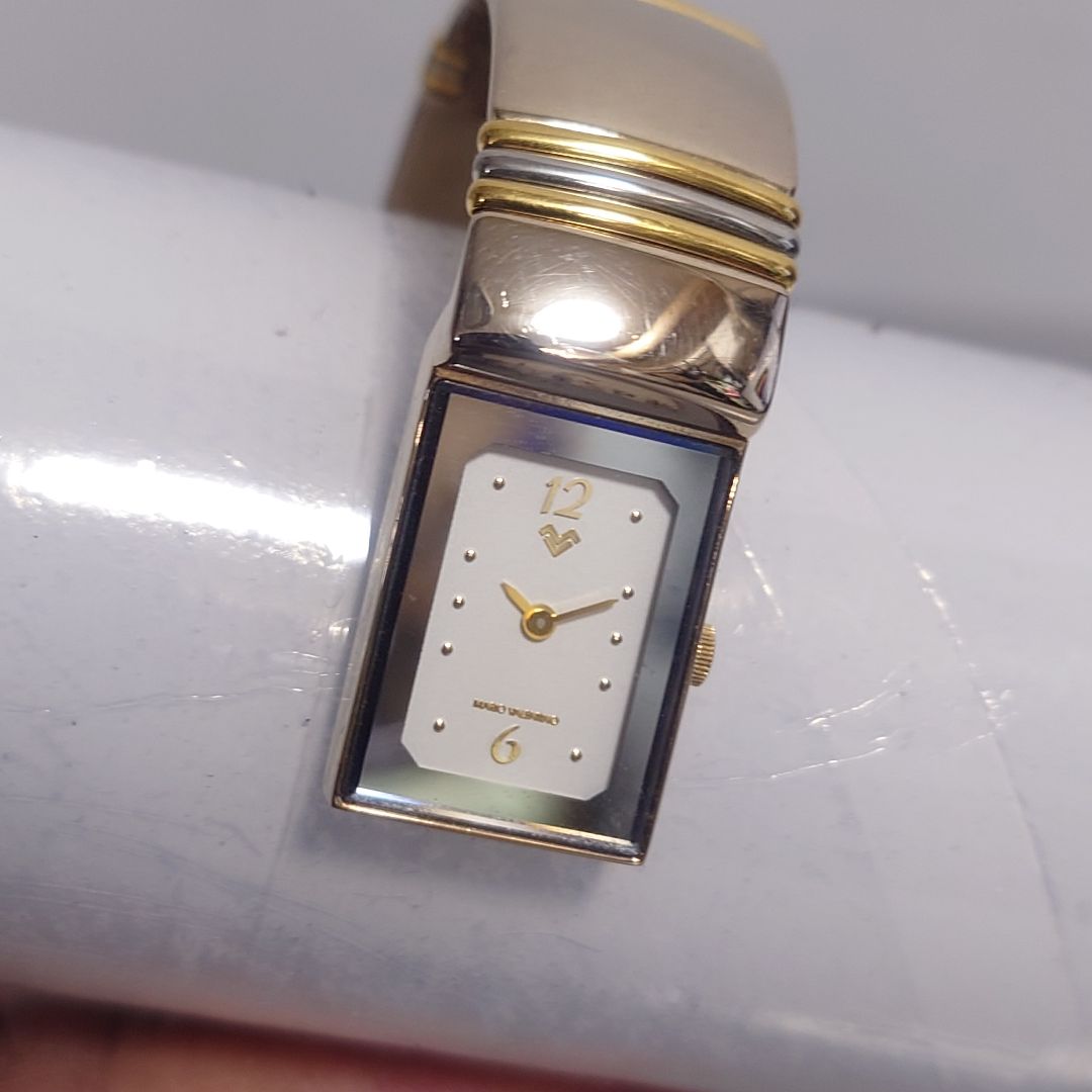 Mario Valentino Analog Quartz Women