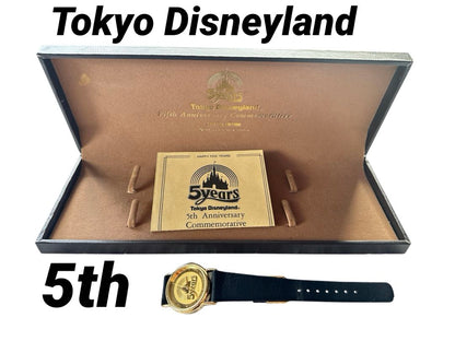 Tokyo Disney Resort 8399 Analog Quartz Women