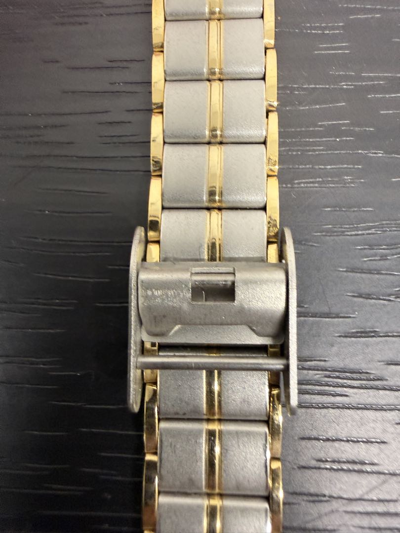 Lemand Analog Quartz Women レマンド レトロ品 Watch ゴールド系 コンビベルト [For Parts / Junk]