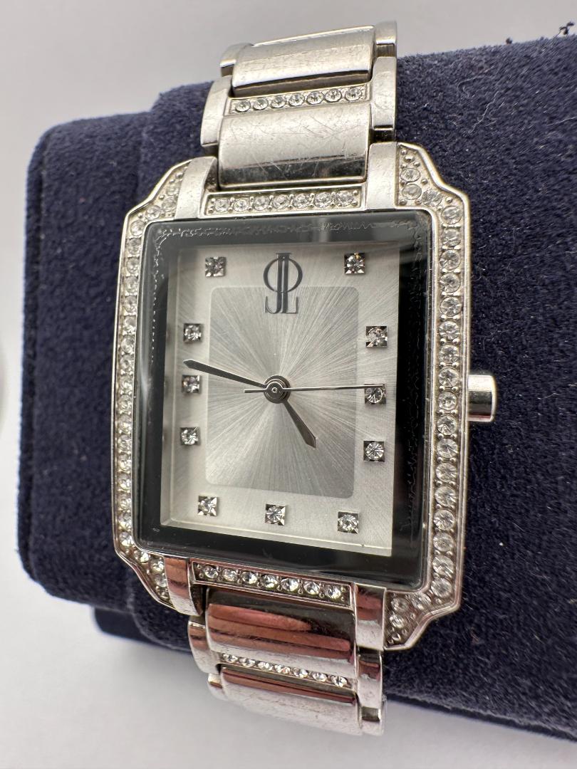 Jennifer Lopez Ladies Wristwatch, 25.5mm Silver Case, Quartz, Decorative Bezel