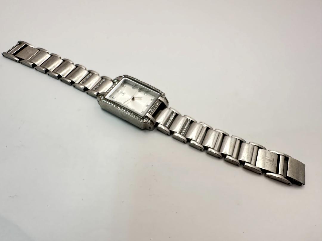 Jennifer Lopez Ladies Wristwatch, 25.5mm Silver Case, Quartz, Decorative Bezel