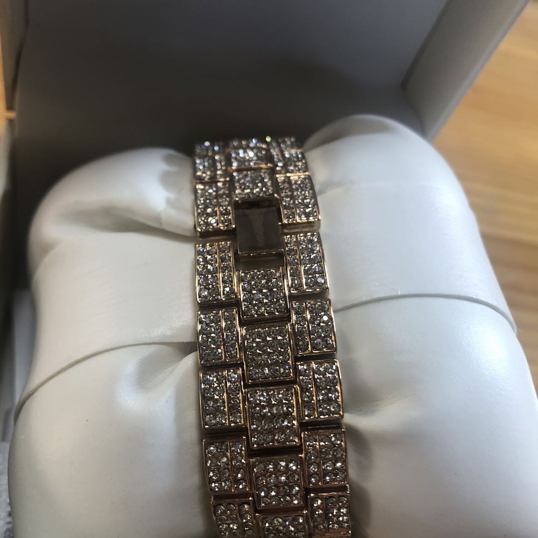 Jessica Simpson Analog Quartz Women